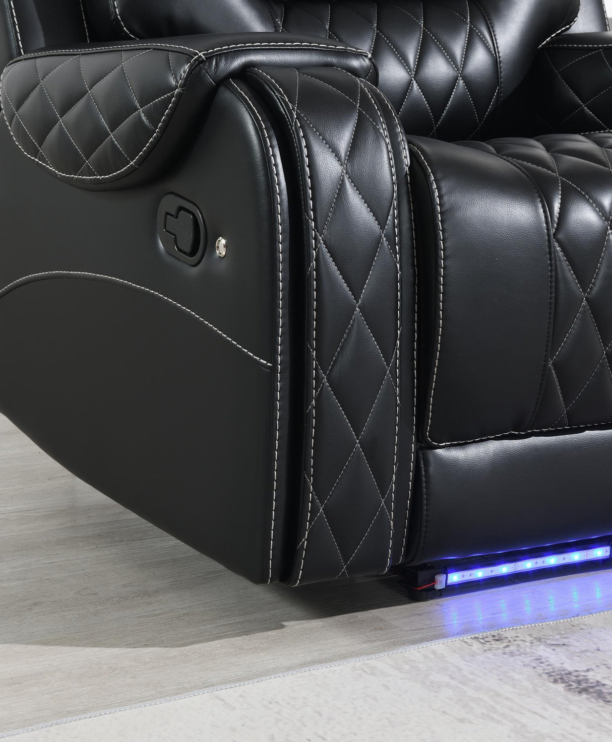 U140 - Motion Sofa With Drop Down - Black