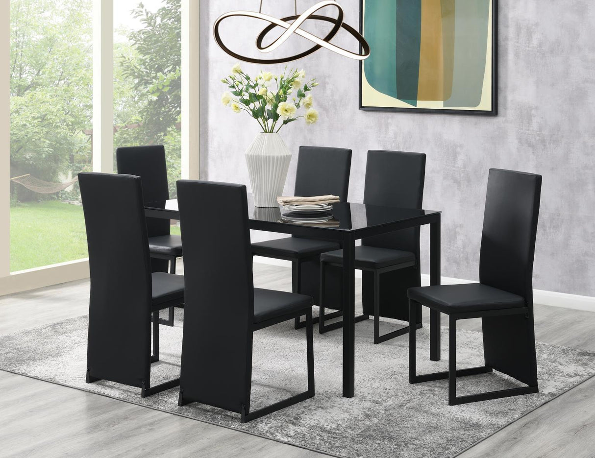 D228 - Dining Room Set