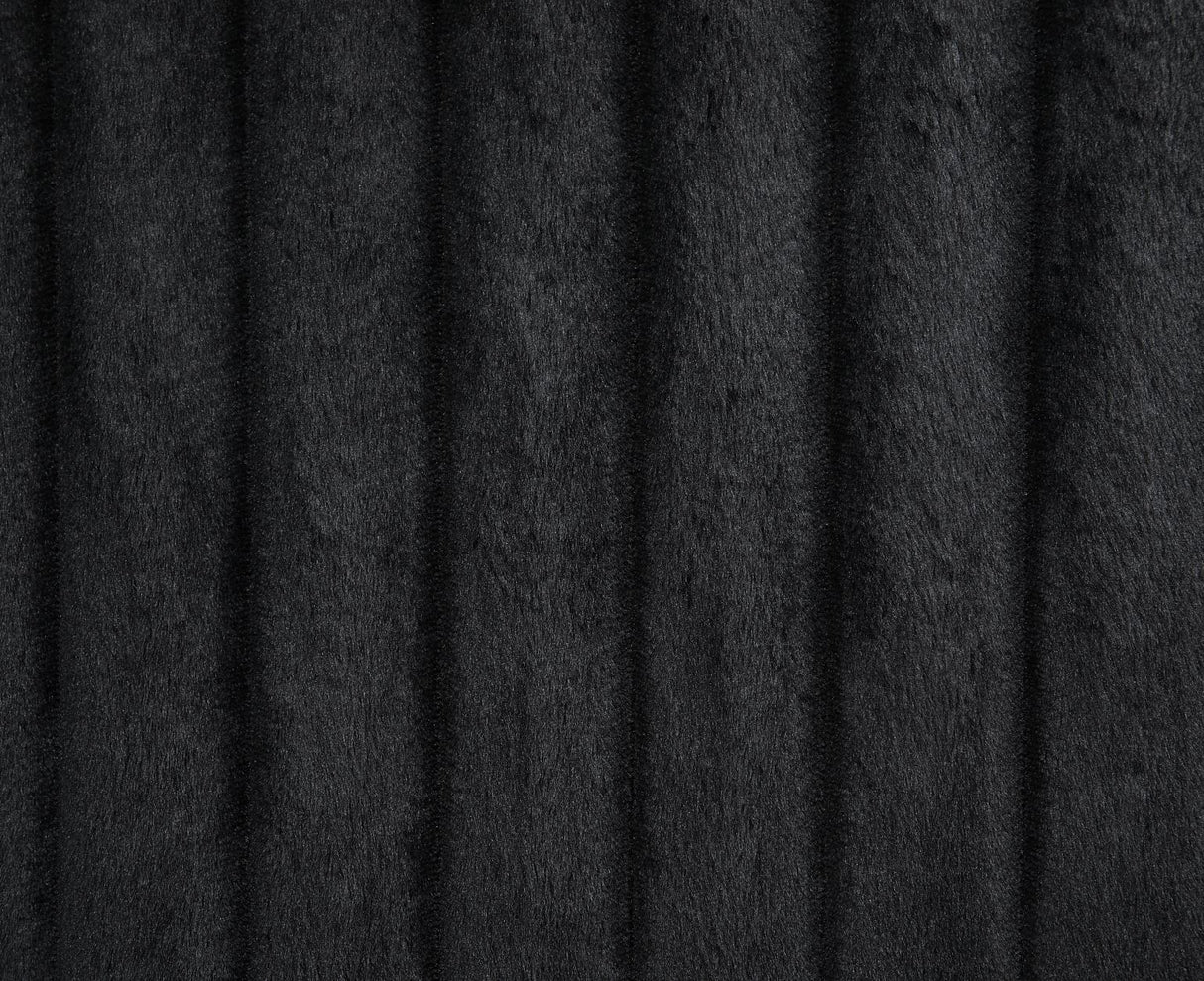 U298 - 3 Piece Sectional With USB - Black