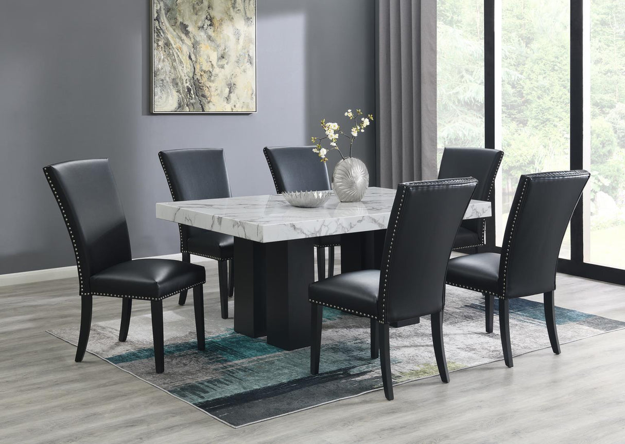 D131 - Dining Room Set
