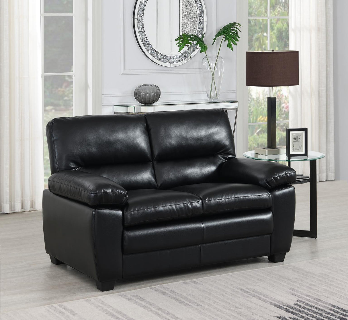 U529 - Loveseat - Black