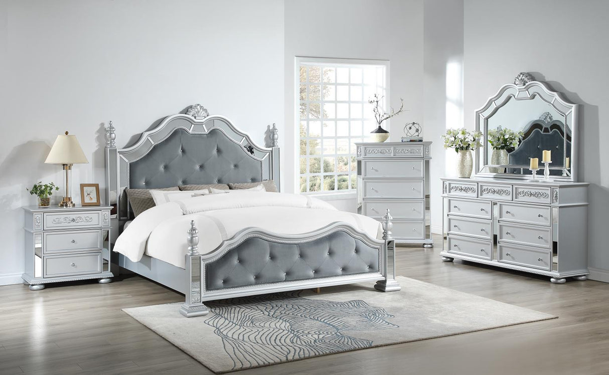 B092 - Dresser - Gray