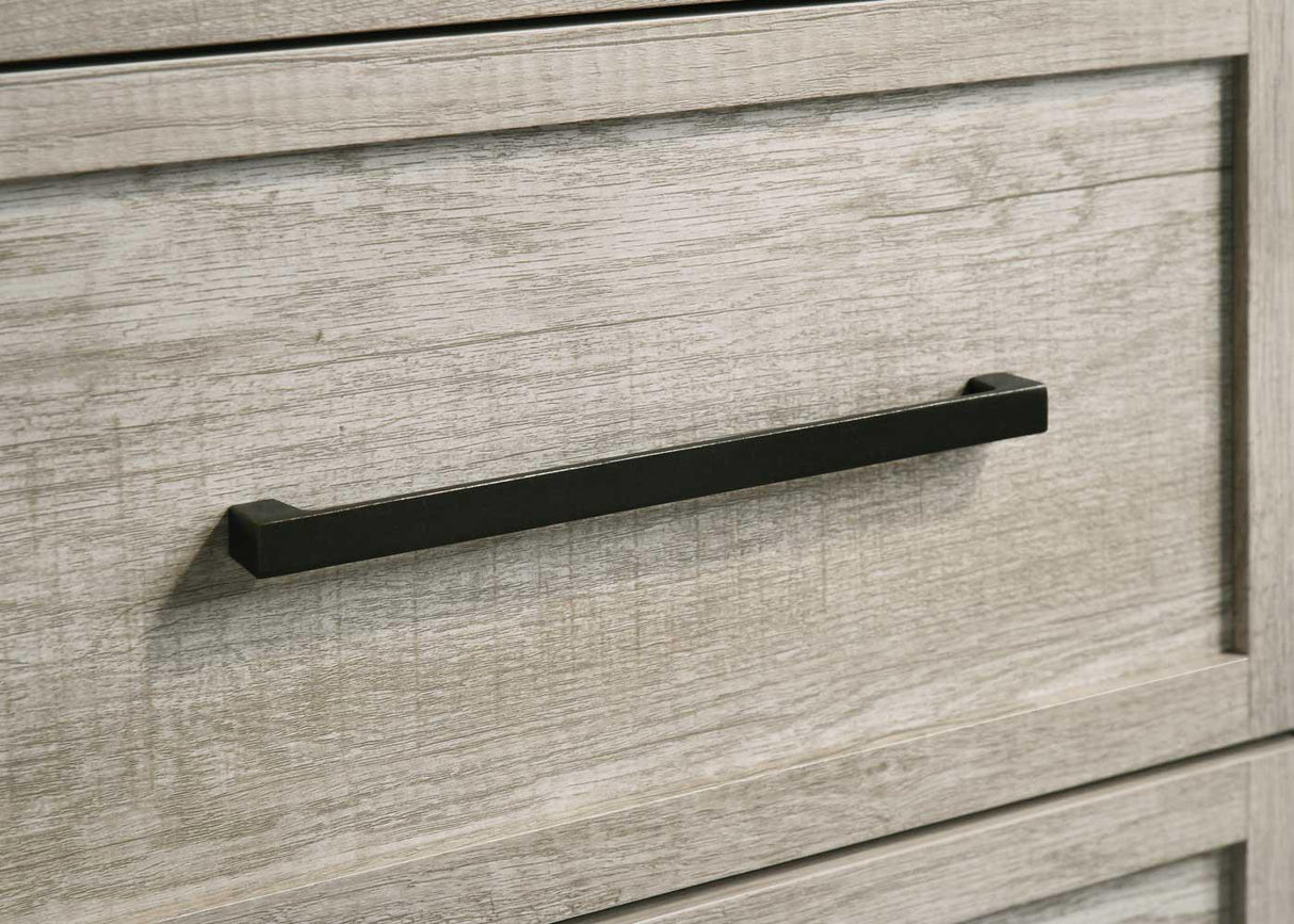 B318 - Dresser - Antique White