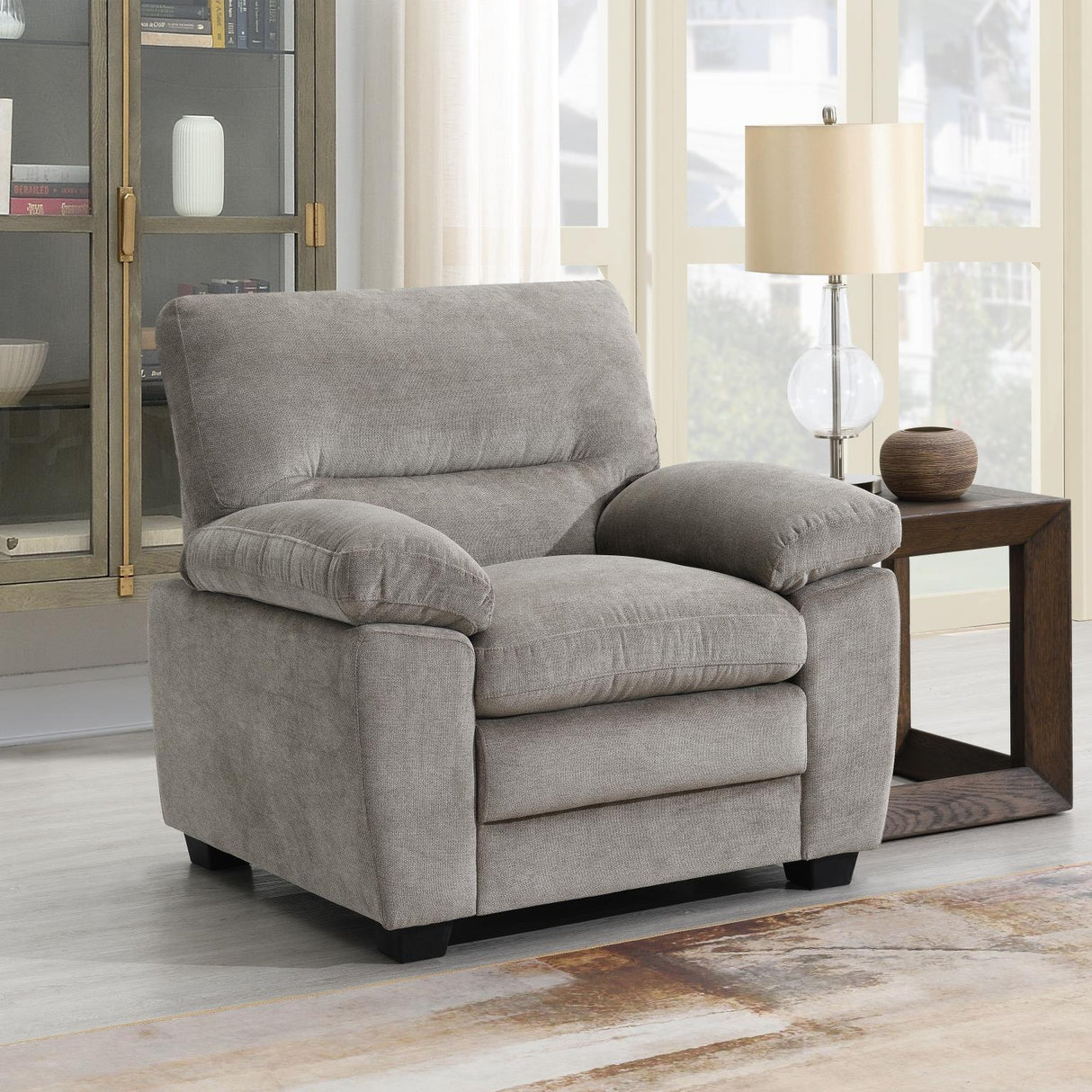 U531 - Living Room Set