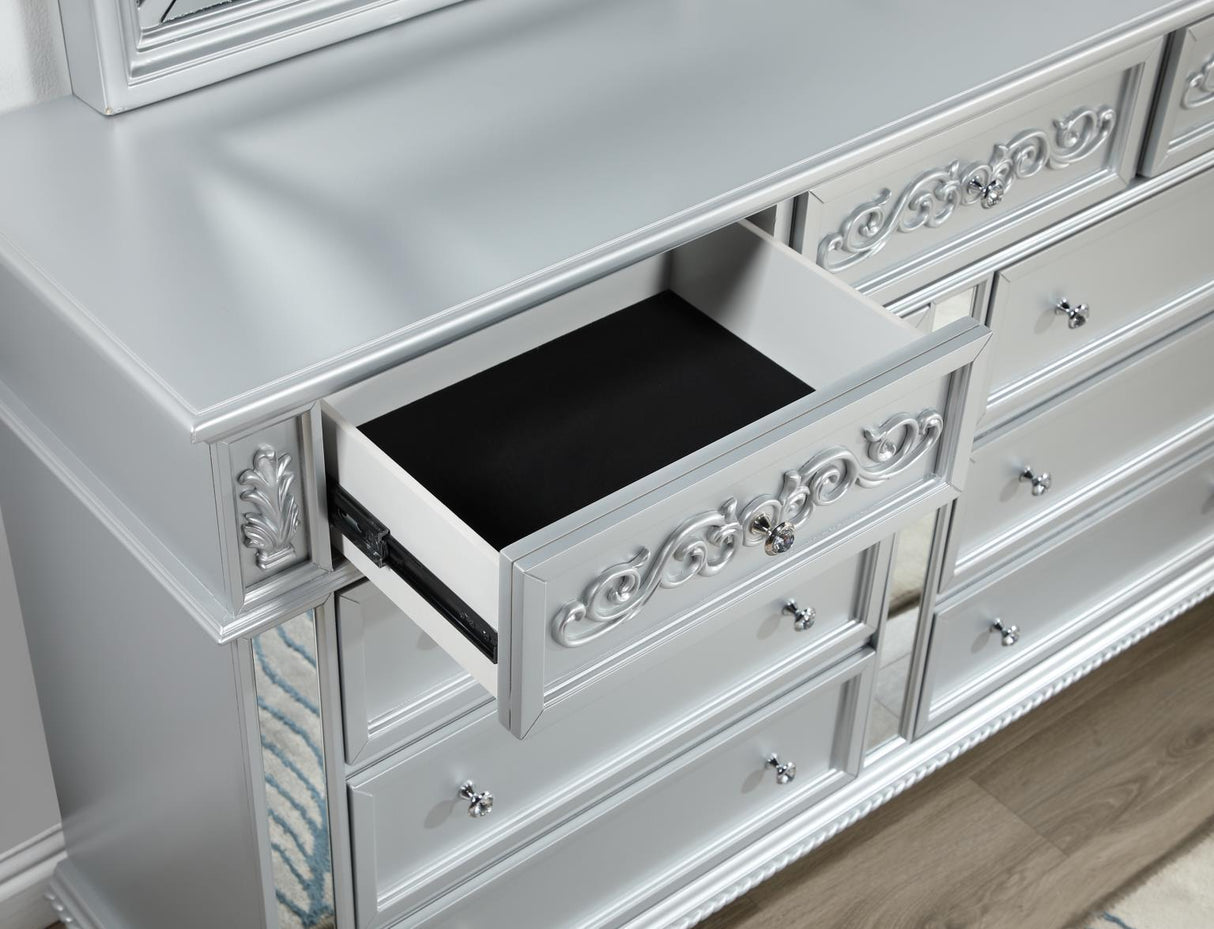 B092 - Dresser - Gray