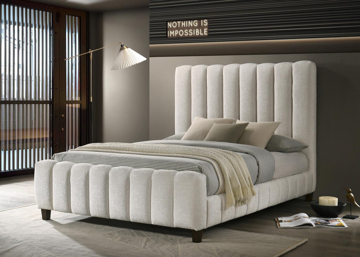 B572 - Upholstered Bed