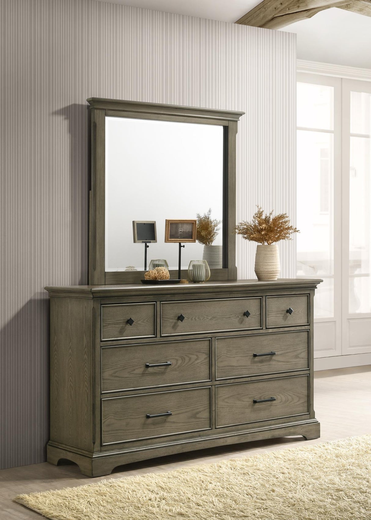 B312 - Medium Mirror - Dark Ash