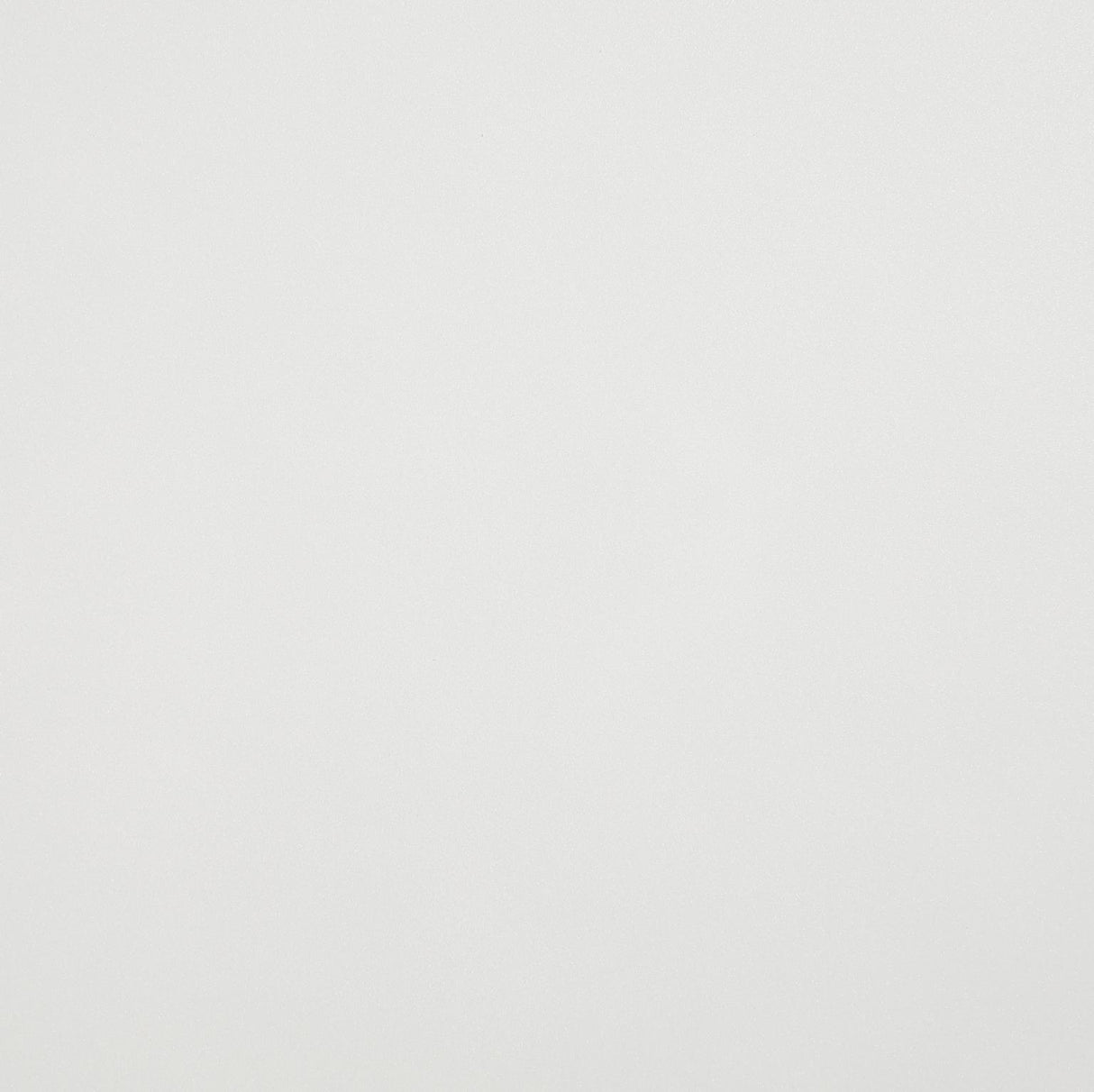 B033 - Dresser - White