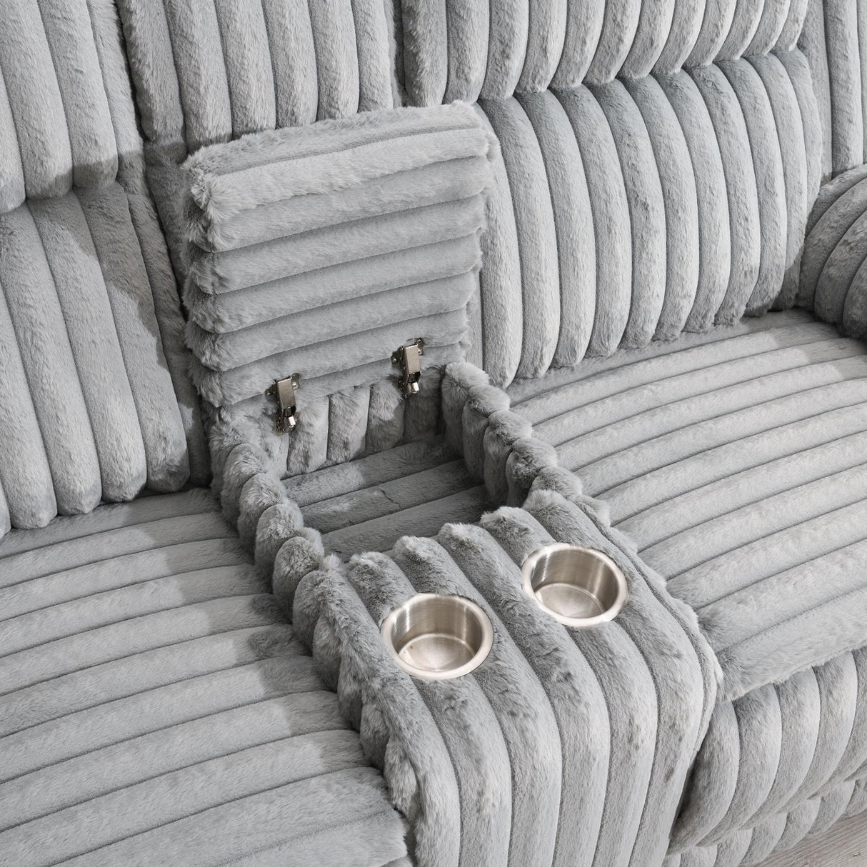 U113 - Living Room Set