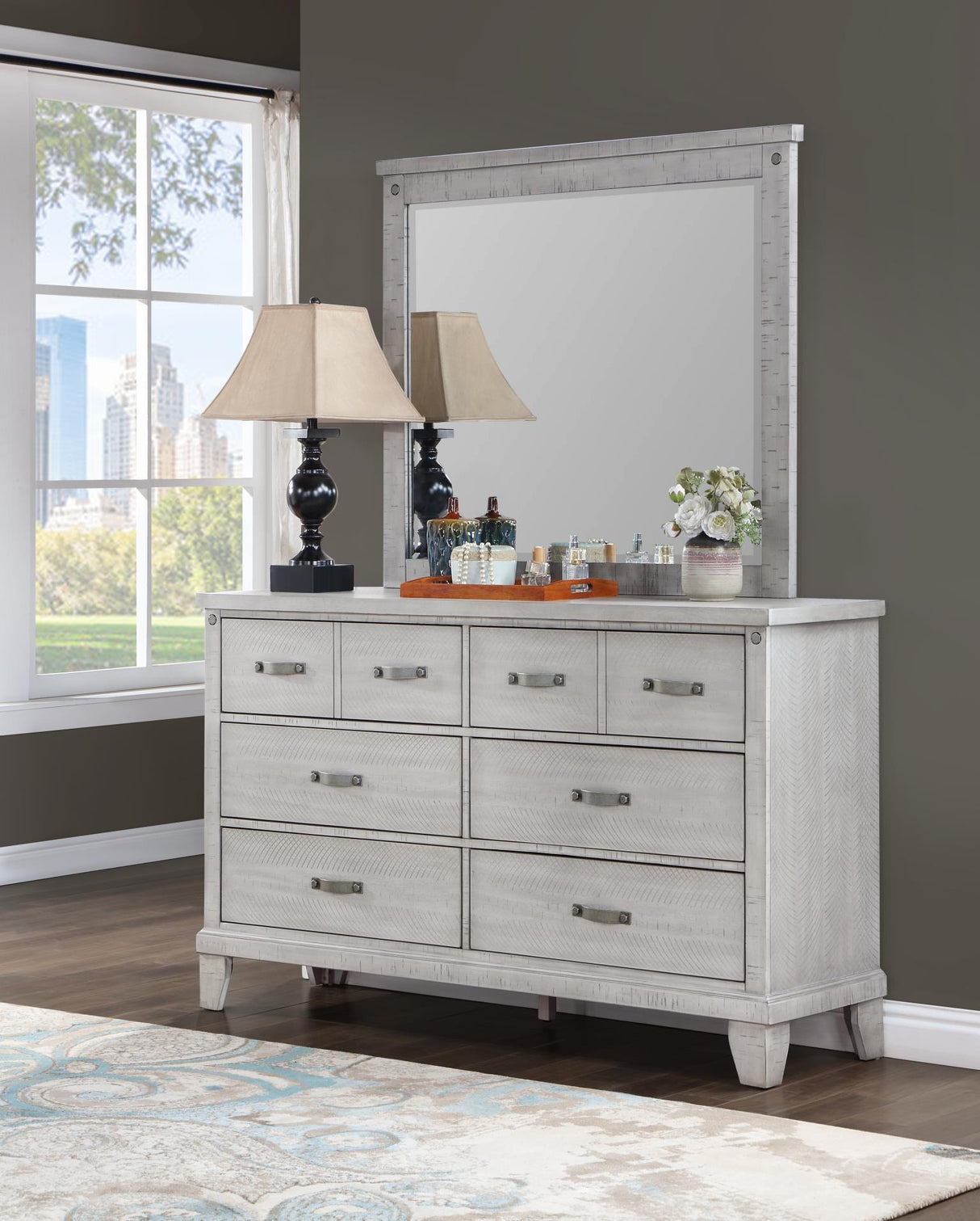 B250 - Dresser - Pearl Silver