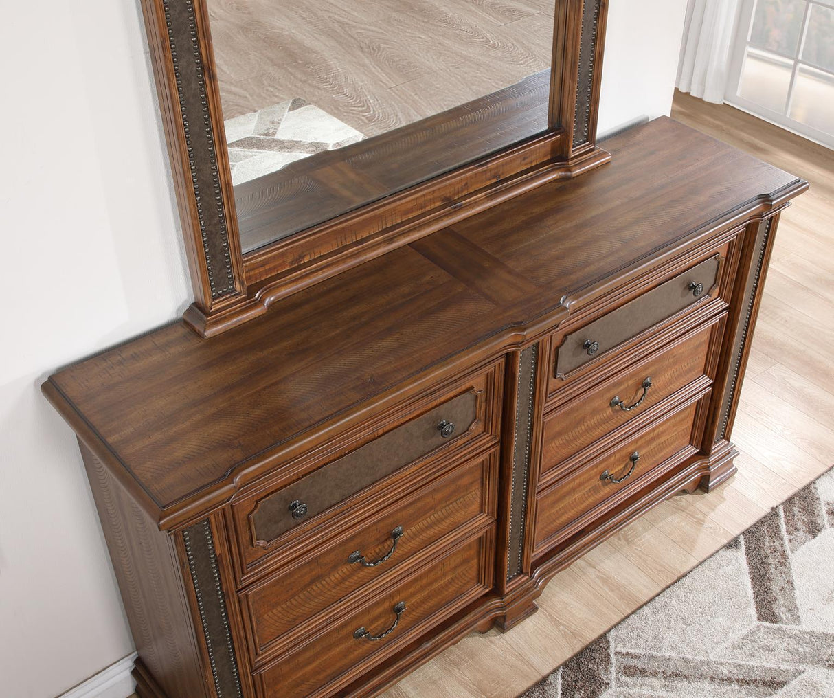 B020 - Wood Dresser - Brown