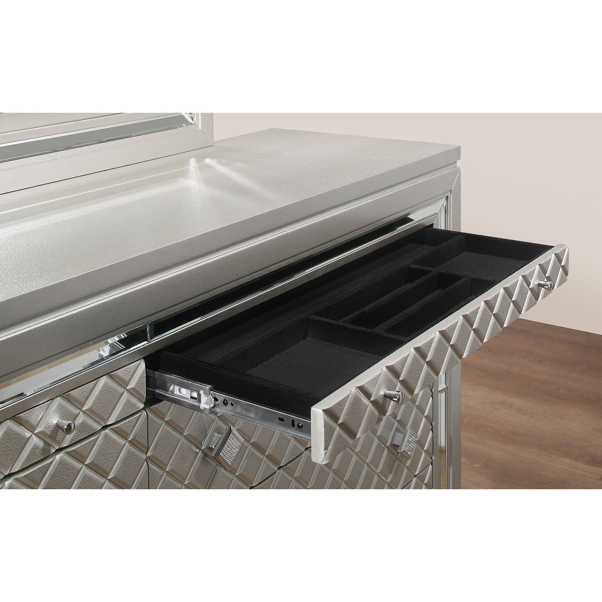 Cross - Glam Dresser - Champagne