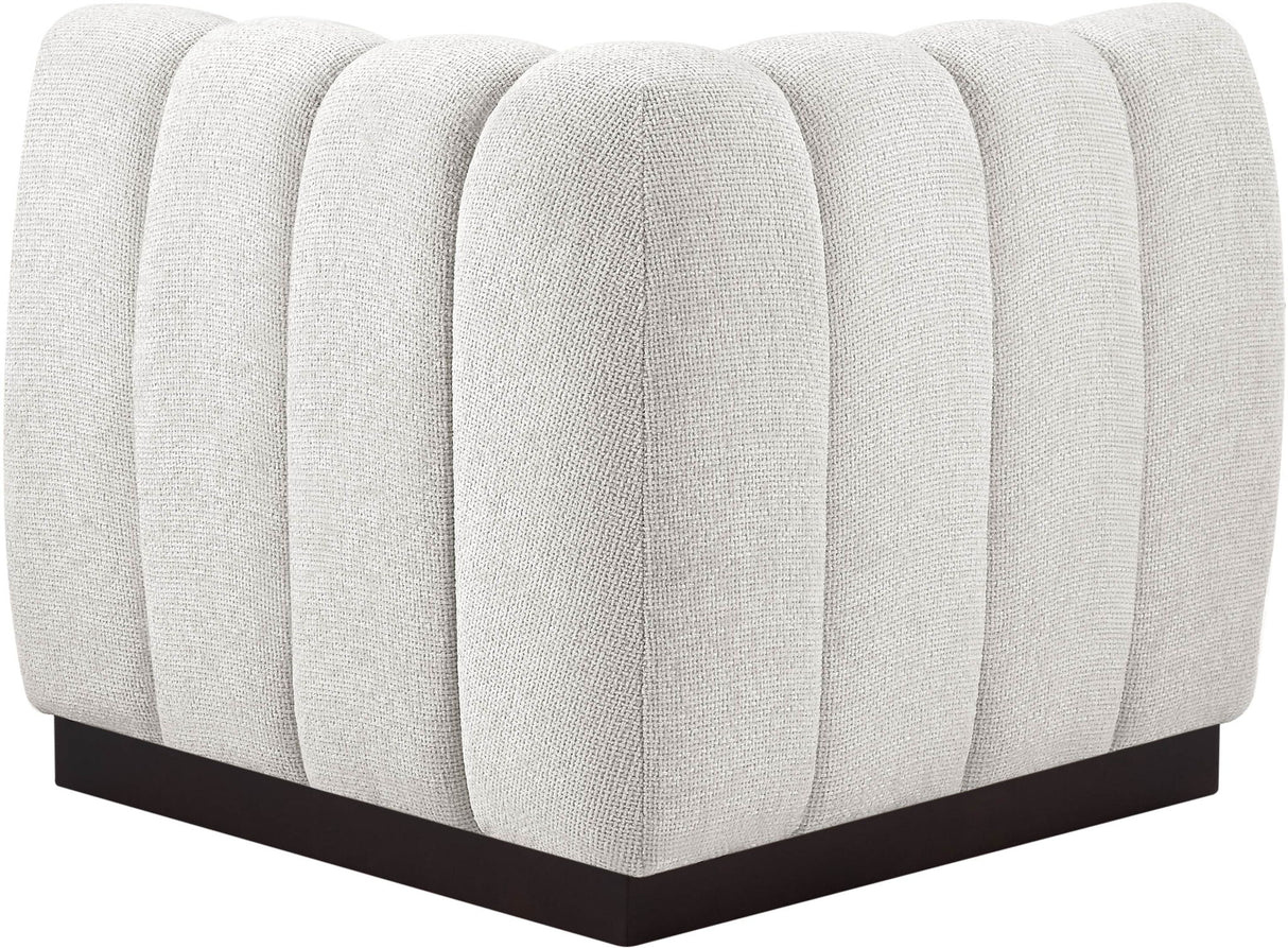 Quinn - Corner Chair