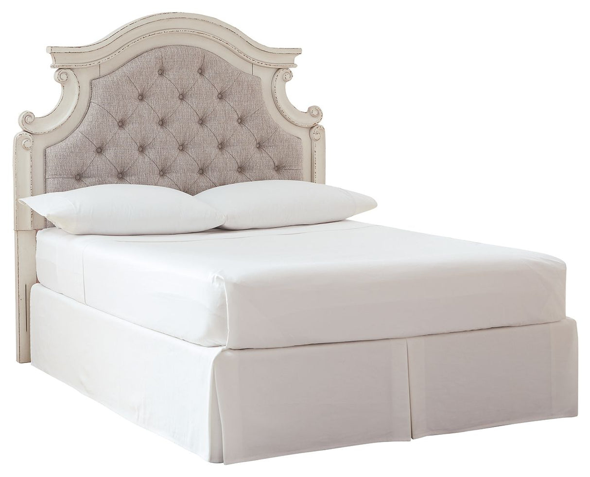 Realyn - Full UPH Panel Headboard - Chipped White