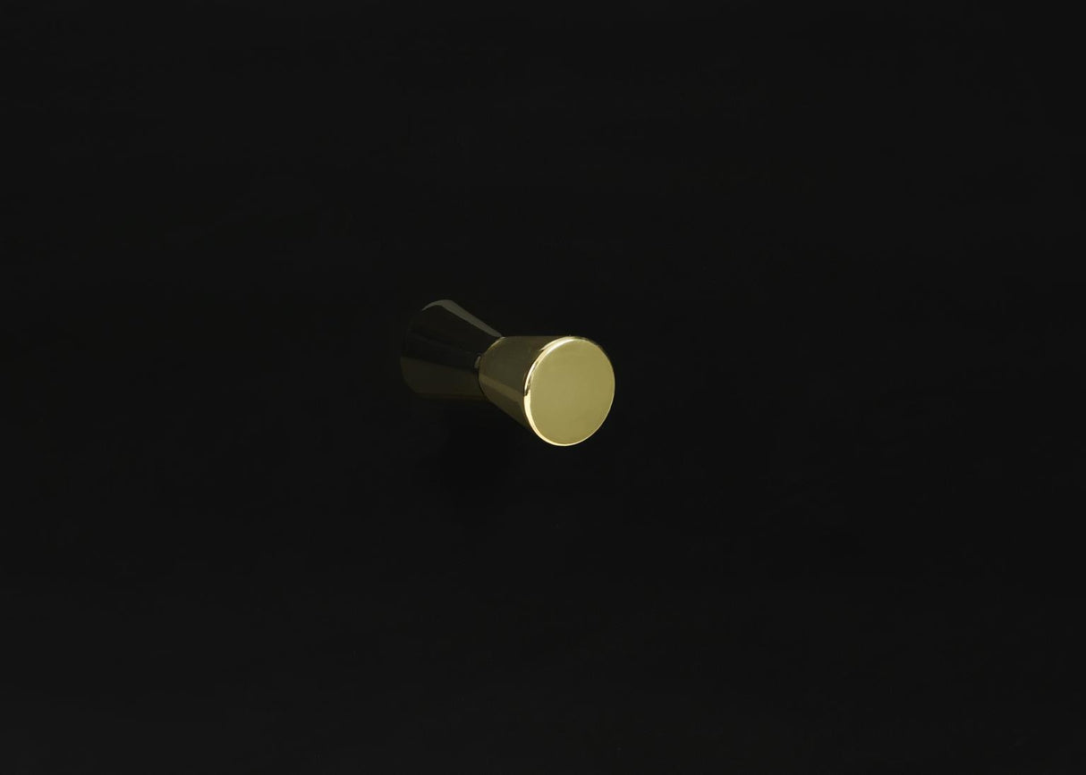 B120 - Dresser - Black