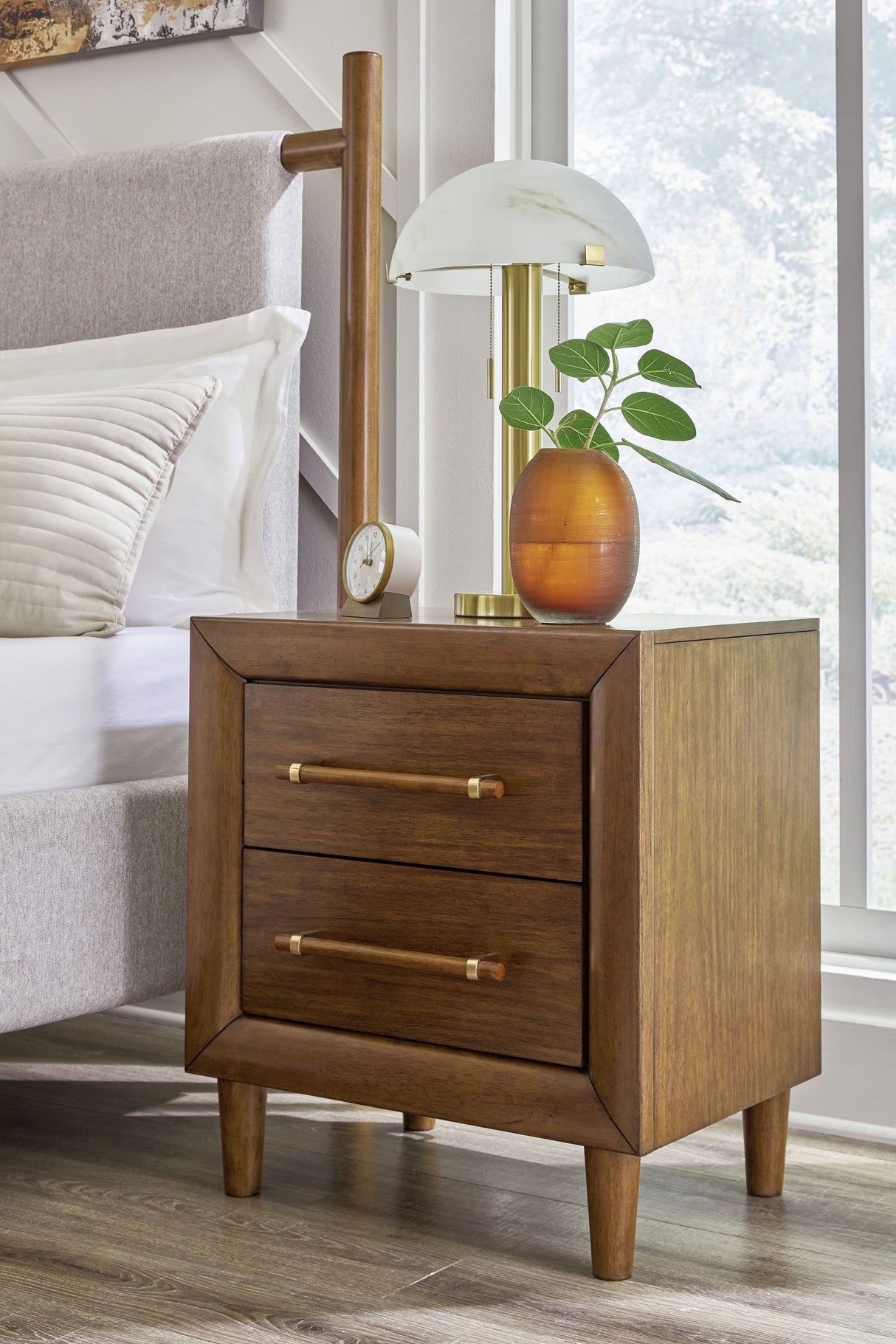 Lyncott - Two Drawer Night Stand - Brown