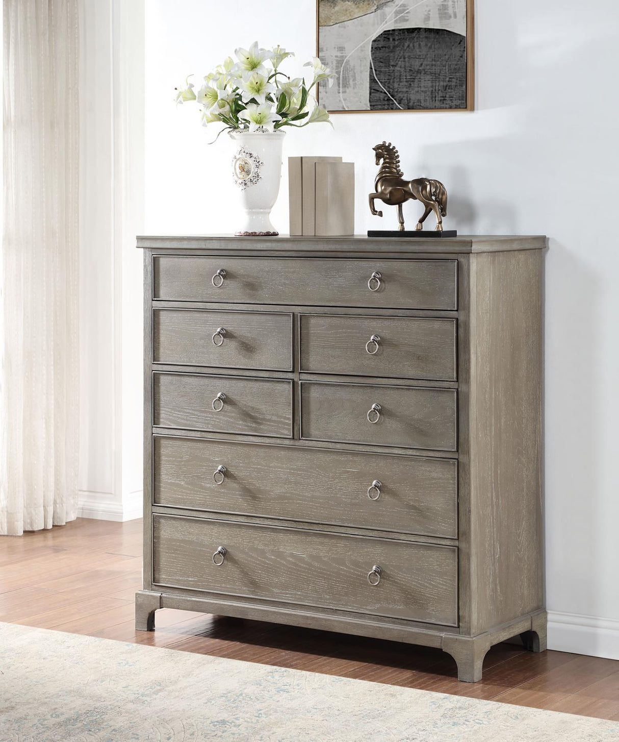 B022 - Chest - Gray