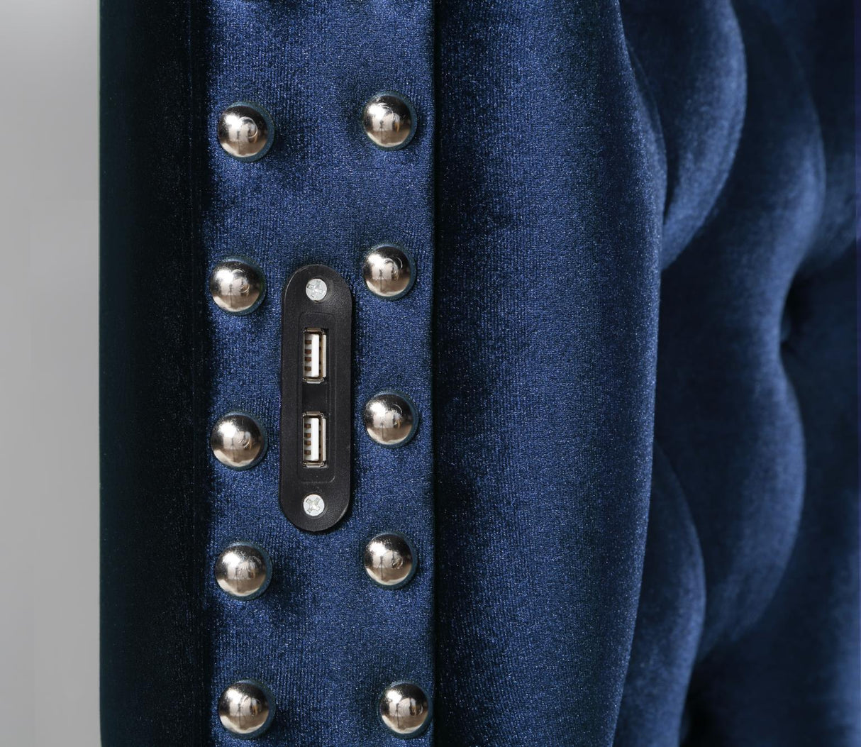 B547 - Velvet Bed With Bluetooth Speaker & USB