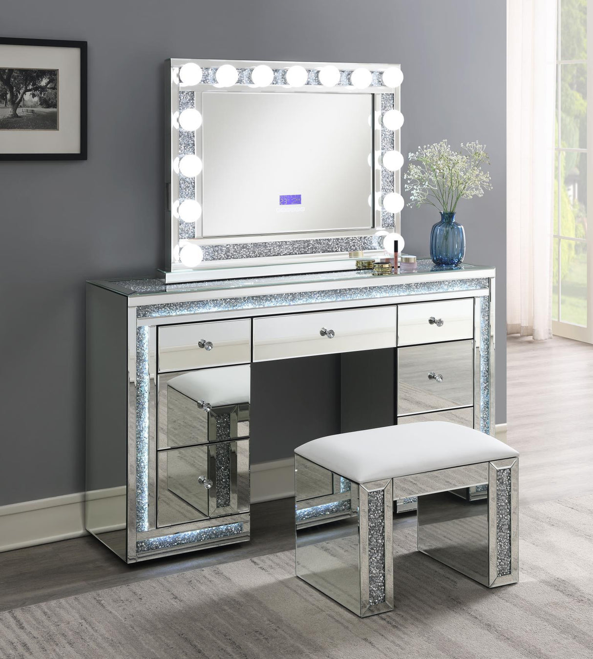 G-320 - Glamour Vanity - Pearl Silver