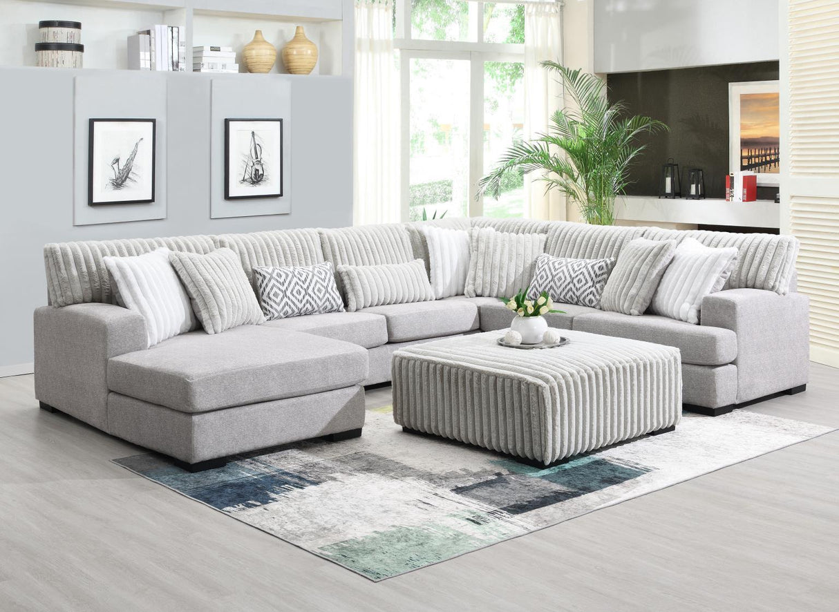 U258 - 3 Piece Sectional - Light Gray