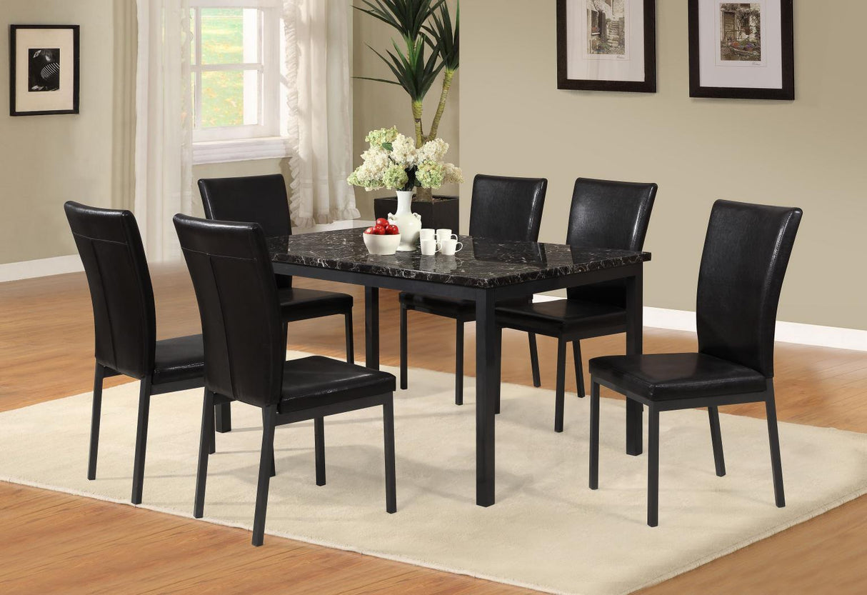 D240 - Dining Room Set
