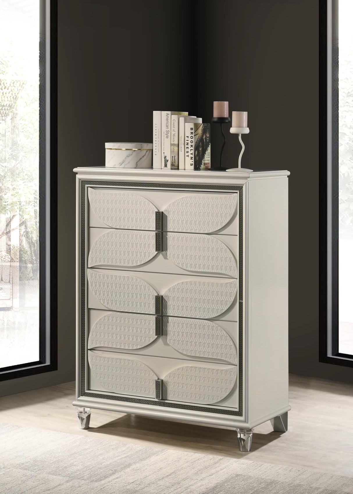 B029 - Bedroom Set