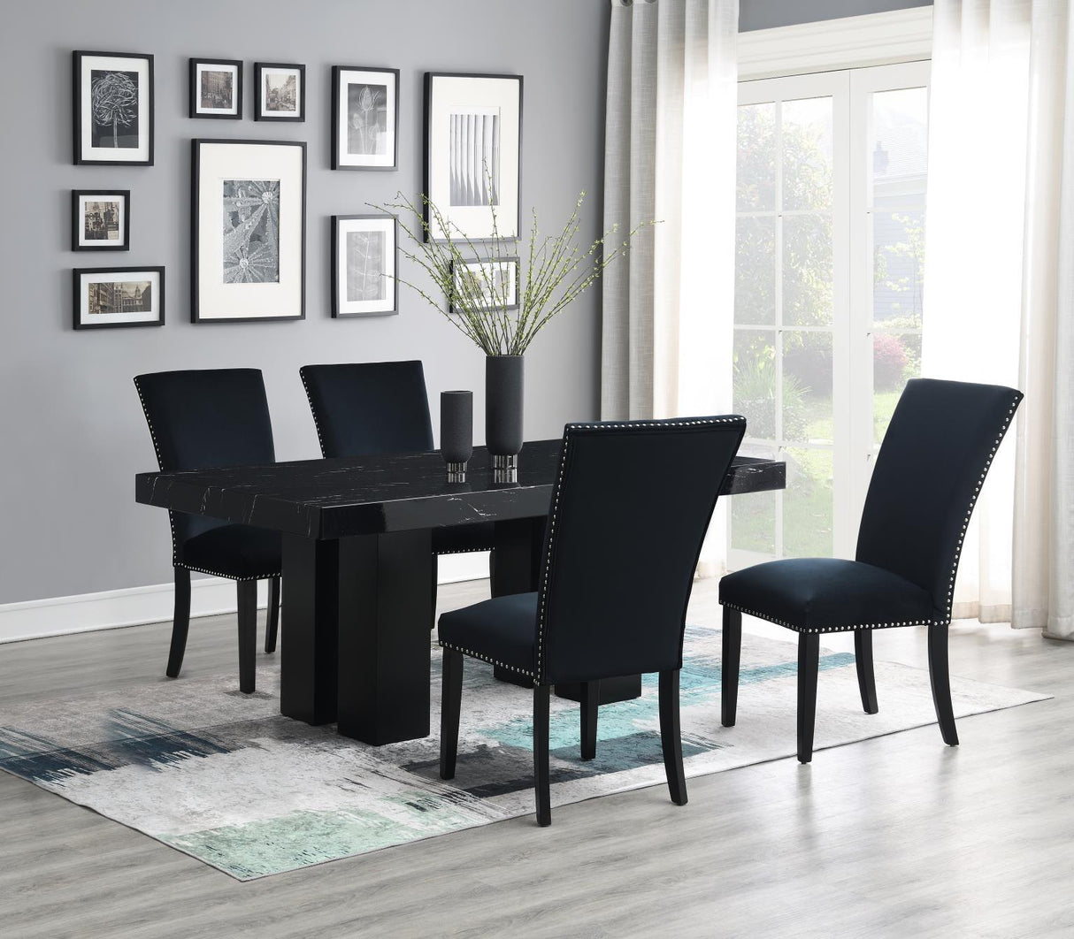 D133 - Dining Room Set