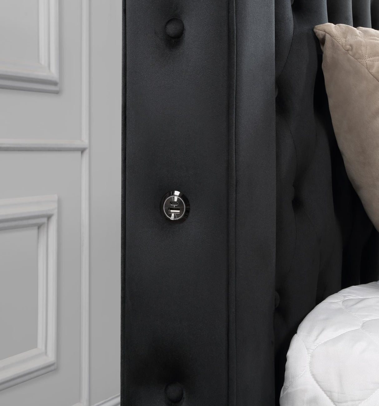 B567 - Velvet Canopy Bed With Bluetooth Speaker & USB