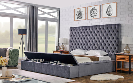 Hillsway Storage Bed