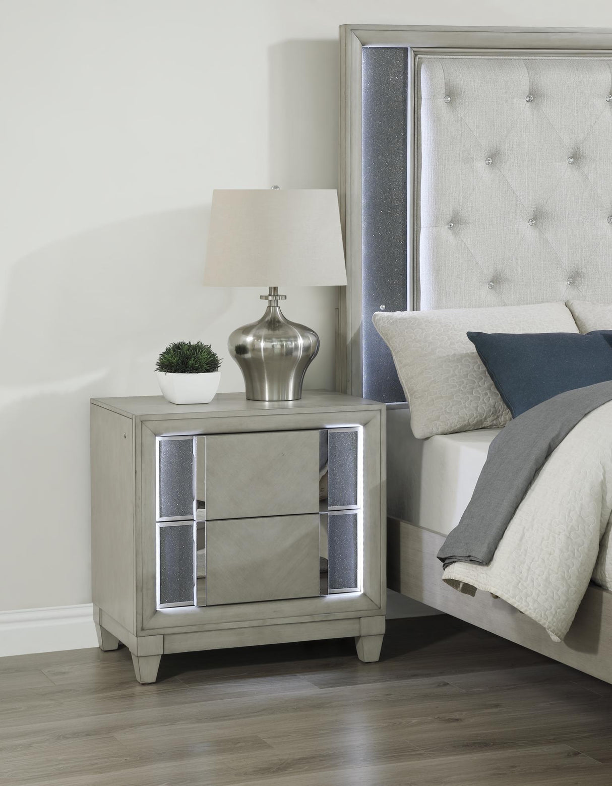 B090 - Nightstand - Gray