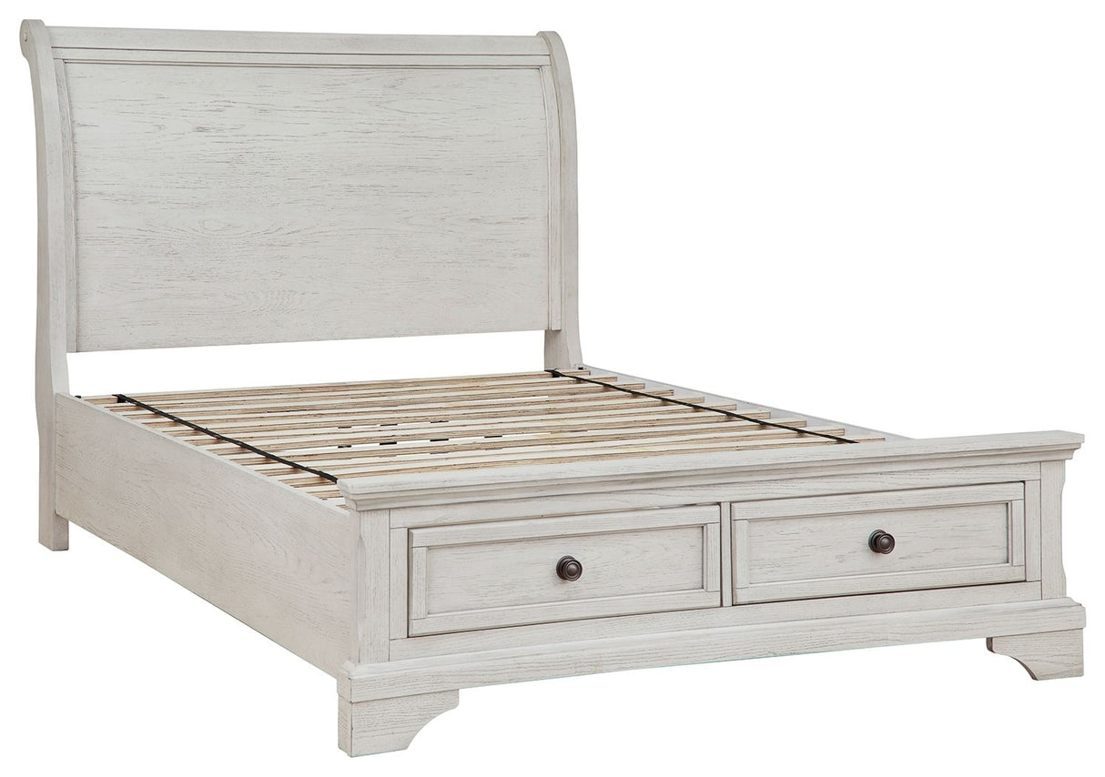 Robbinsdale - Sleigh Bed