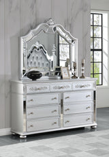 B052 - Mirror - Shimmer Silver