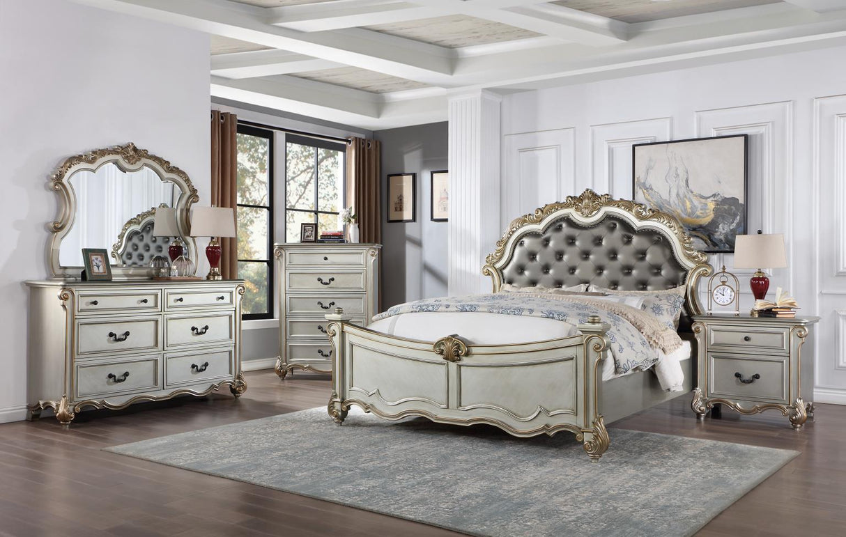 B060 - Chest - Antique Platinum
