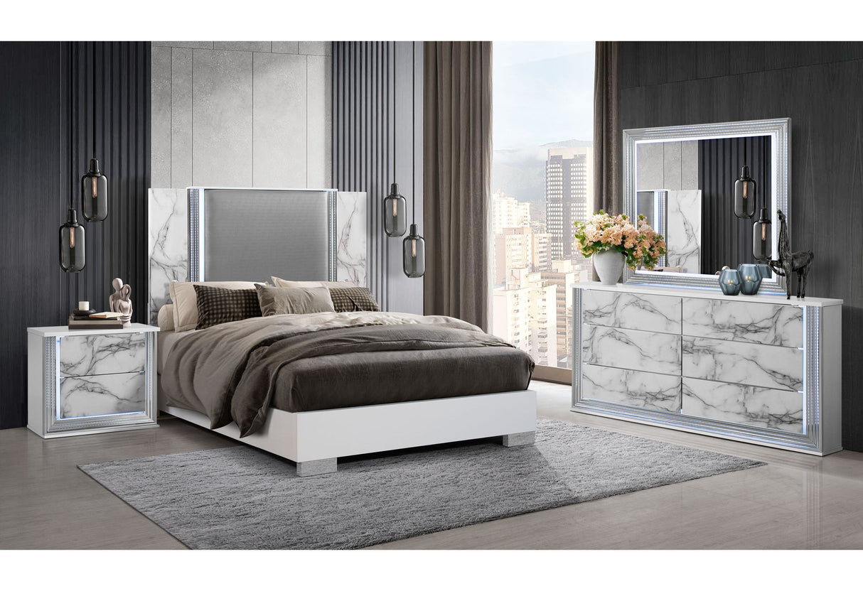 Ylime - 3 Piece Bedroom Set (Dresser, Mirror, Nightstand) - White