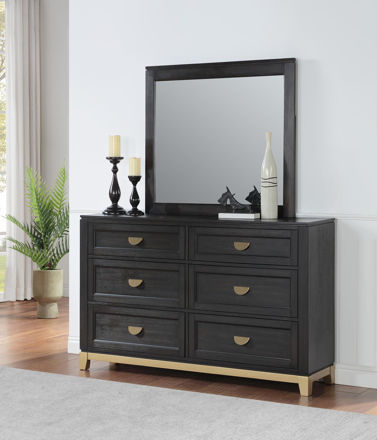 B236 - Mirror - Black