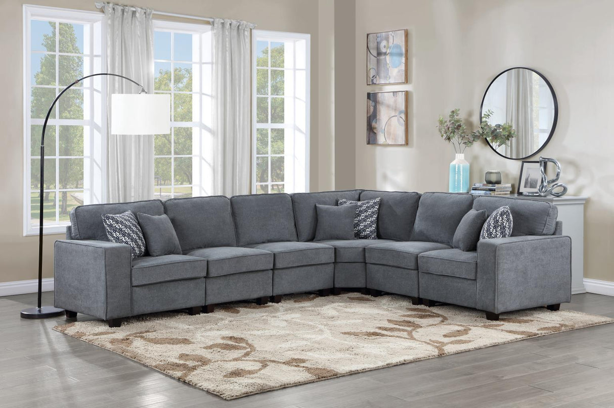 U279 - Sectional