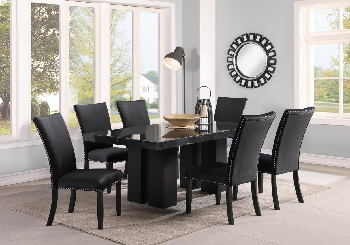 D133 - Dining Room Set