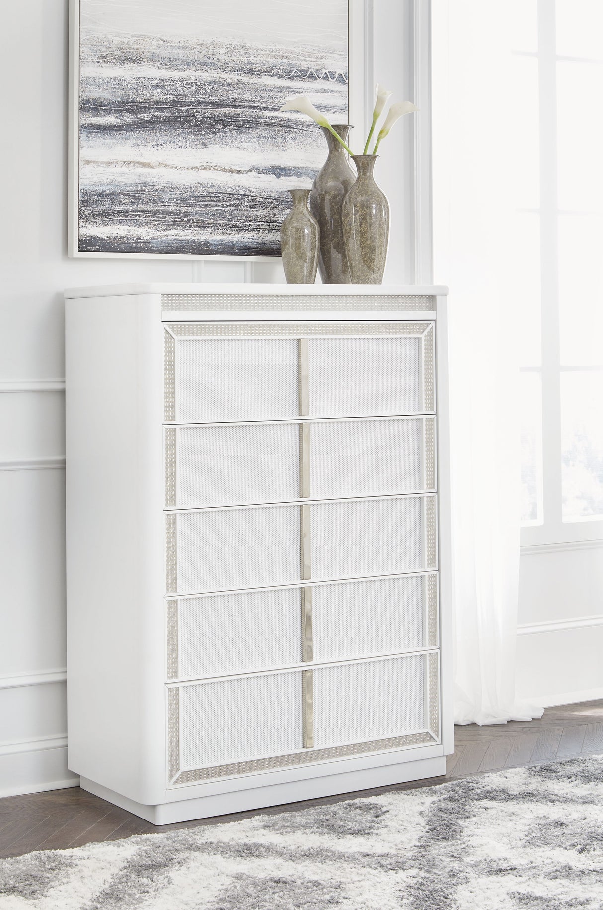 Chalanna - Five Drawer Chest - White