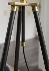 Cashner - Metal Floor Lamp - Black / Gold Finish